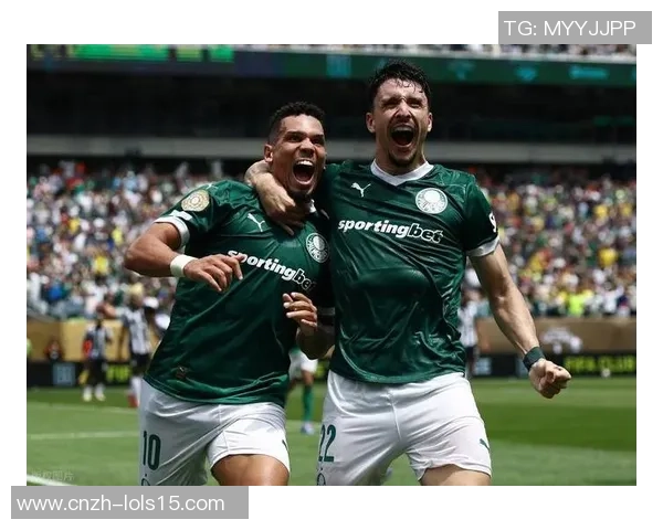 帕尔梅与里奥克的激烈对决揭示足球战术与团队协作的魅力