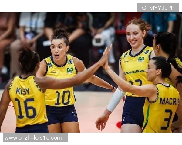 意大利女排与日本女排激战正酣谁能在世界赛场上笑到最后